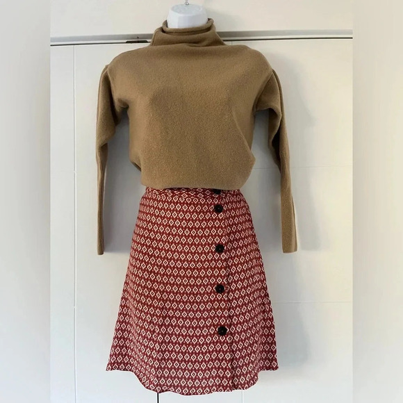 Wilfred/ Knit merino wool/ Mock  neck/ Tan sweater/ Size US S - Picture 5 of 13